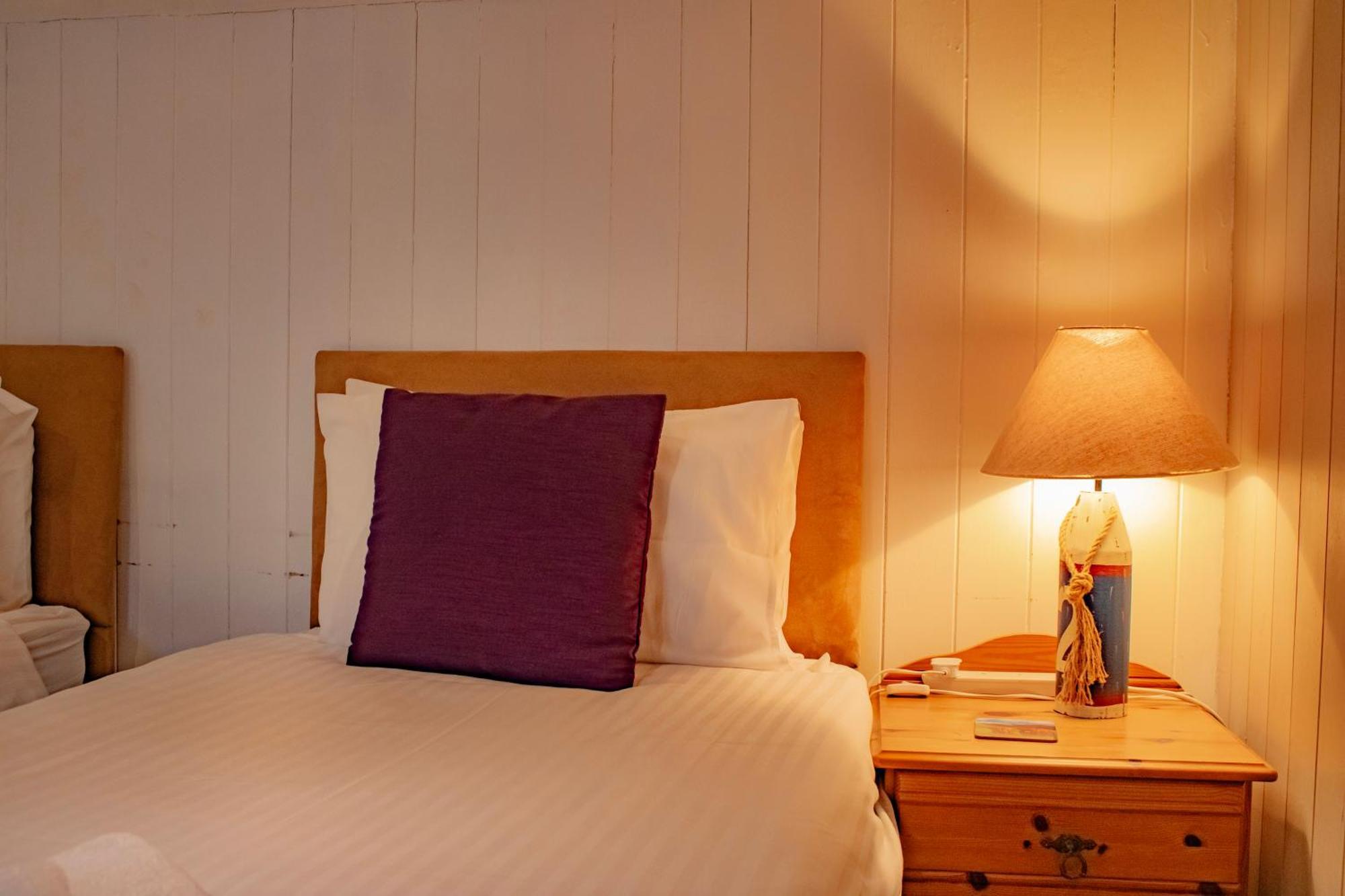 St Vincent Guest House Lynton Buitenkant foto