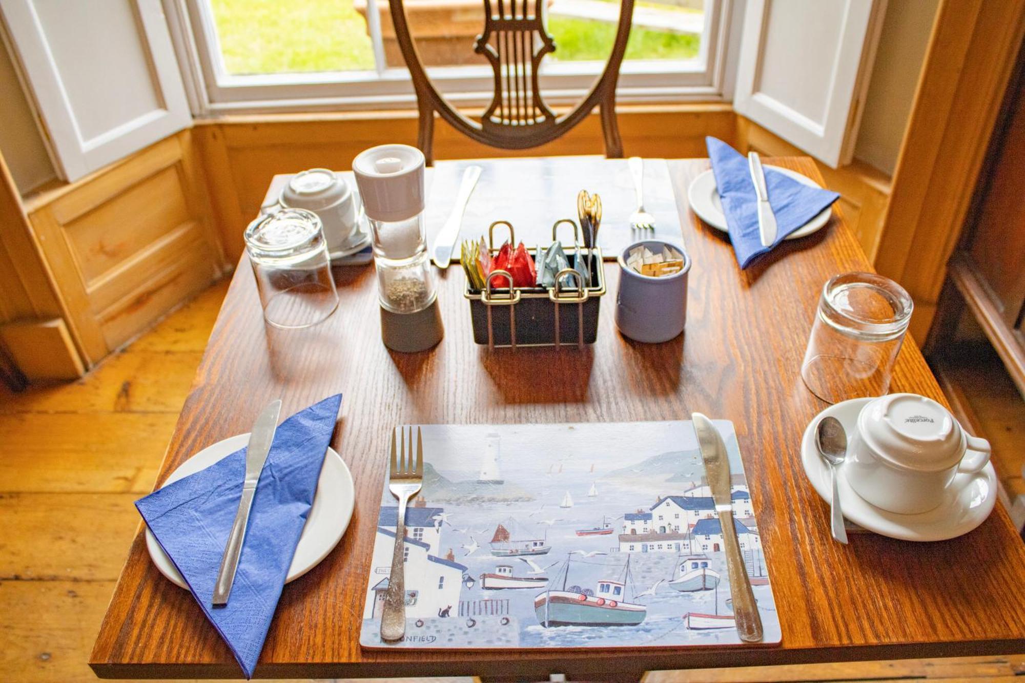 St Vincent Guest House Lynton Buitenkant foto